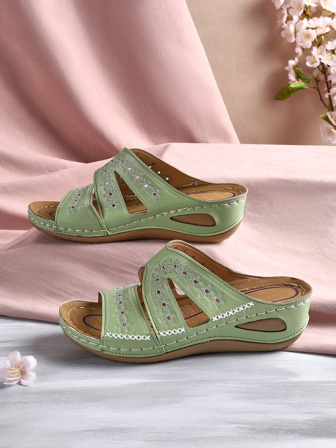 Floral Embroidered Cutout Boho Casual Wedge Slides